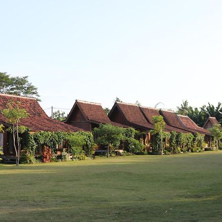 Ijen Estate Resort And Villa Banyuwangi  Buitenkant foto