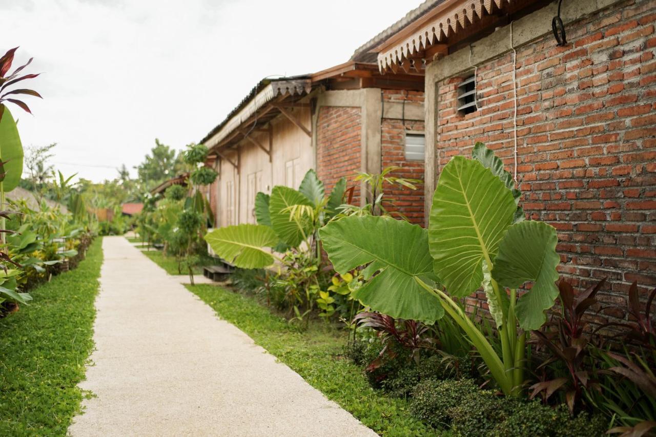 Ijen Estate Resort And Villa Banyuwangi  Buitenkant foto