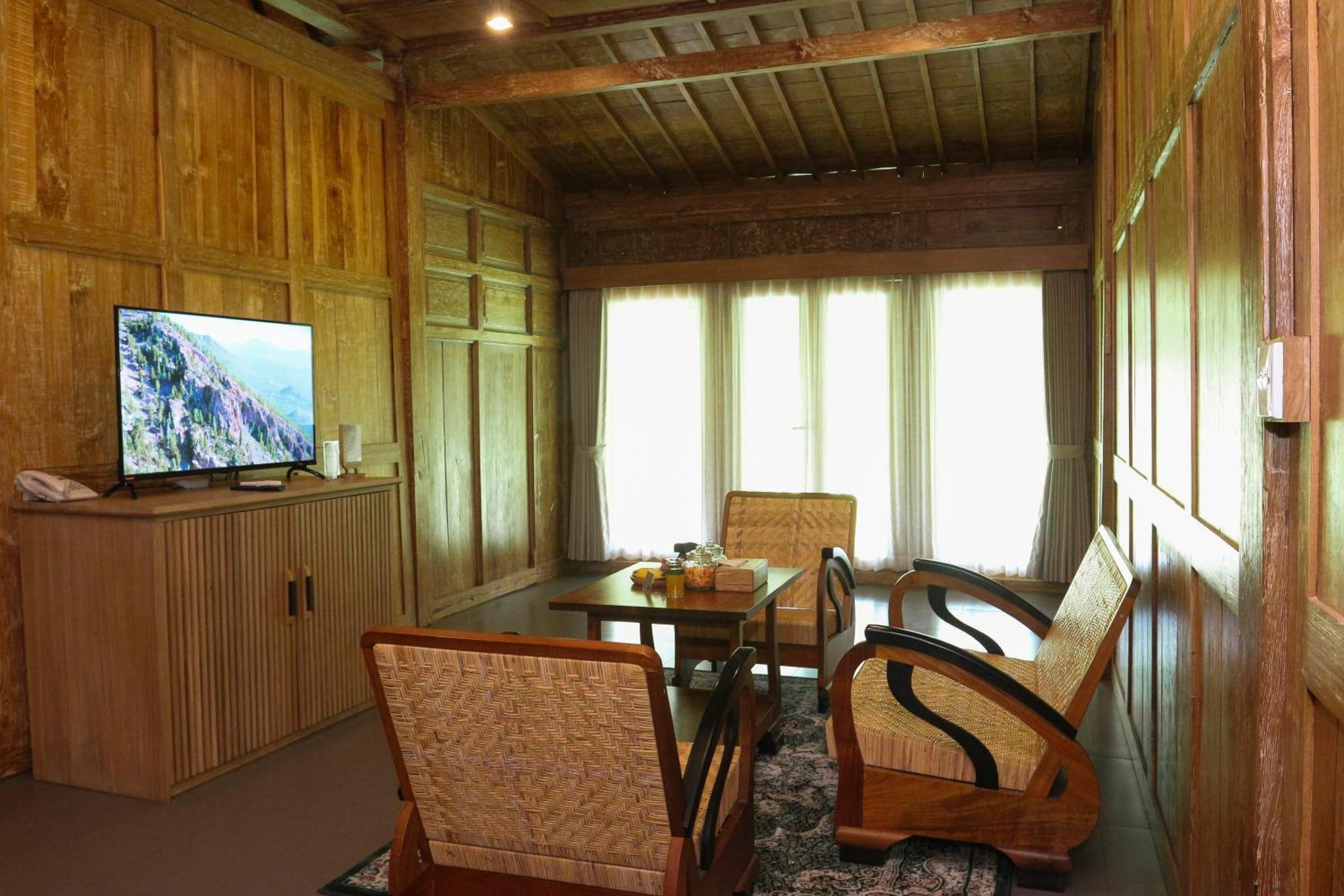Ijen Estate Resort And Villa Banyuwangi  Buitenkant foto